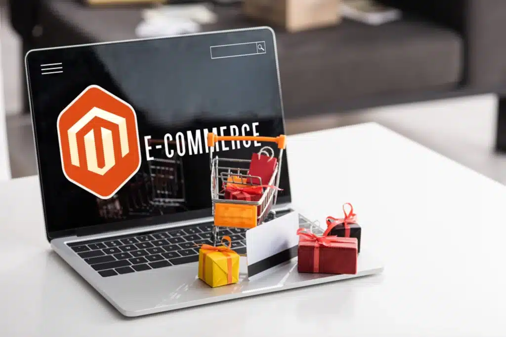 Actividad de comercio en línea o ecommerce, utilizando las propiedades del CMS Magento.